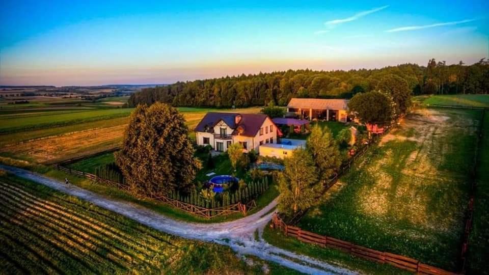 Balkanowka Krasniczyn エクステリア 写真